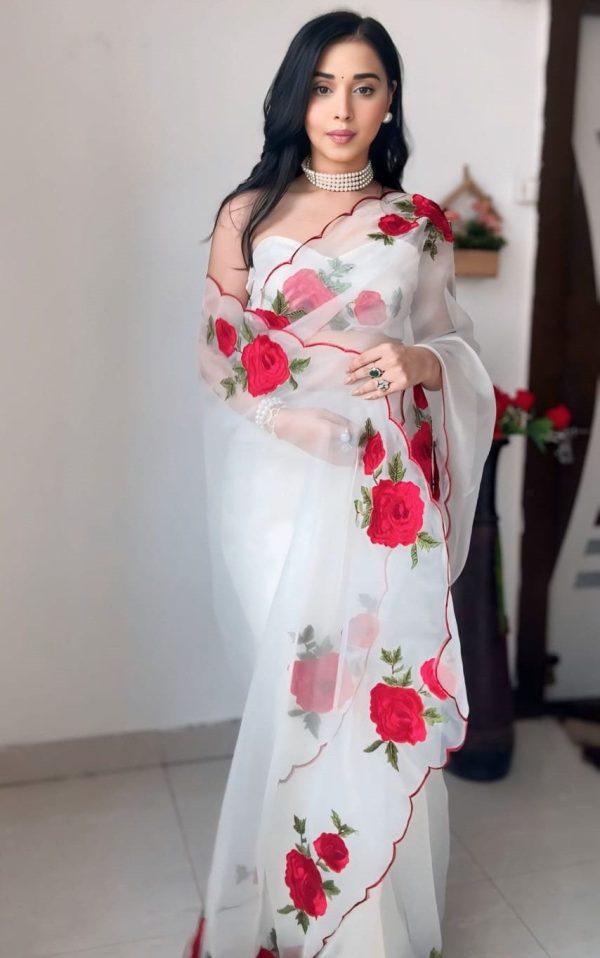 Pulsating 1-Minute Ready To Wear Off White Organza Silk Saree