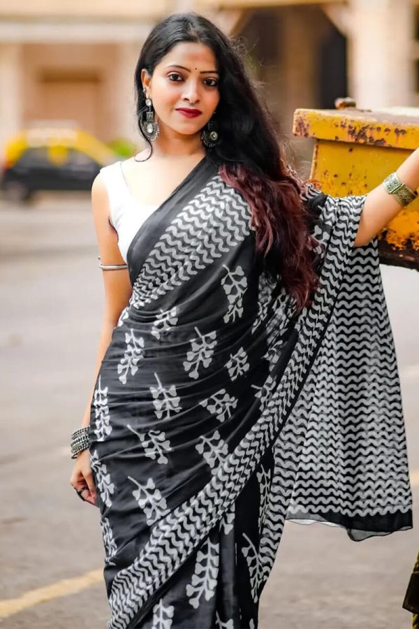 Opulent 1 Minute Ready To Wear Black Mul Cotton Digital Printed Saree With Pocket