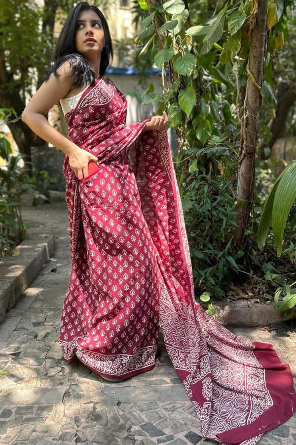 Flamboyant 1 Minute Ready To Wear Wine Mul Cotton Digital Printed Saree With Pocket