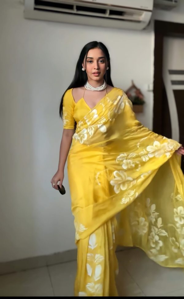 Luminous 1-Minute Ready To Wear Yellow Georgette Saree