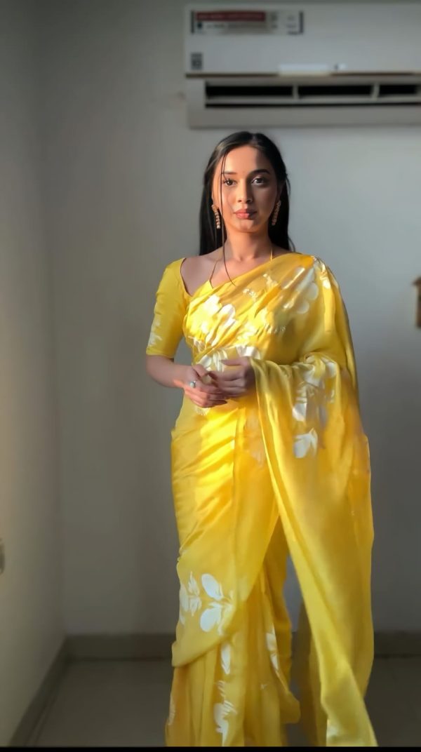 Luminous 1-Minute Ready To Wear Yellow Georgette Saree