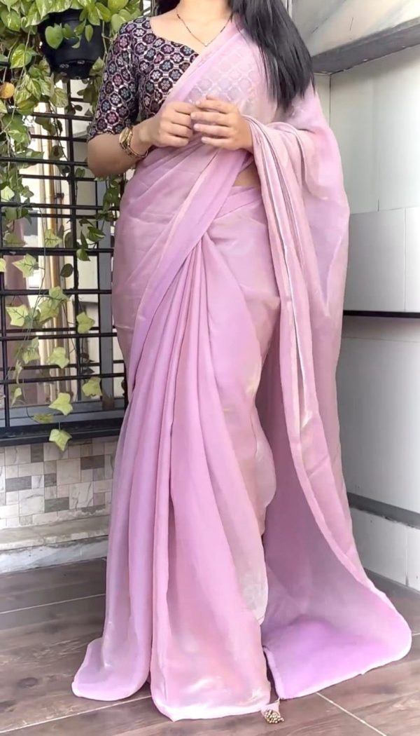 Prominent Pink Fancy Silk Saree With Fairytale Blouse Piece