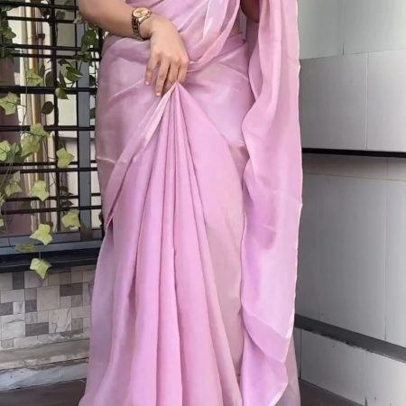 Prominent Pink Fancy Silk Saree With Fairytale Blouse Piece