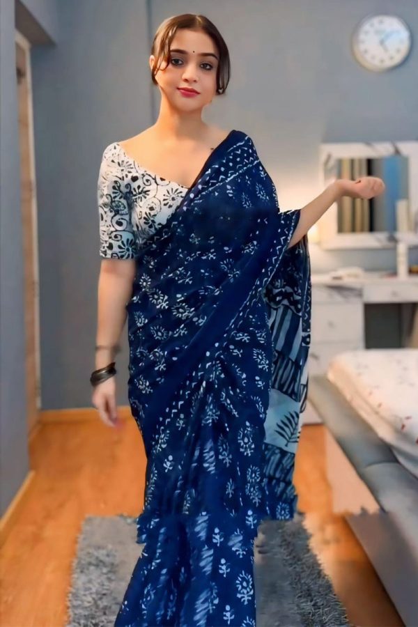 Improbable 1-Minute Ready To Wear Blue Cotton Saree